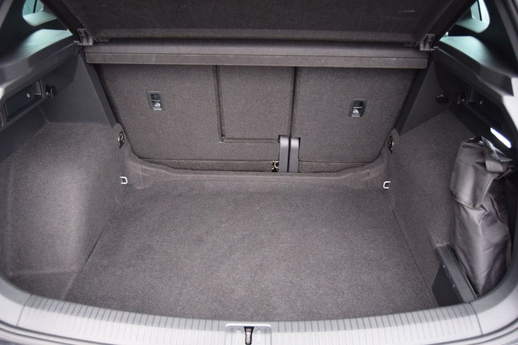 Used Volkswagen Tiguan 2022 for sale - 76547001: Photo 21