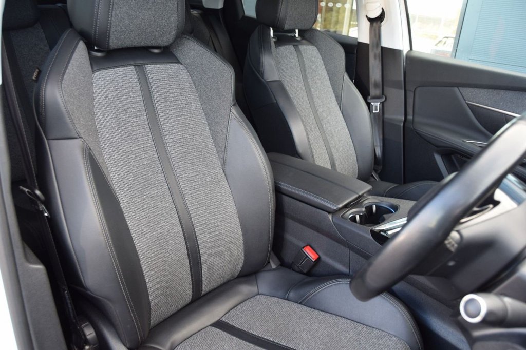 Used Peugeot 3008 2019 for sale - 76080825: Photo 14