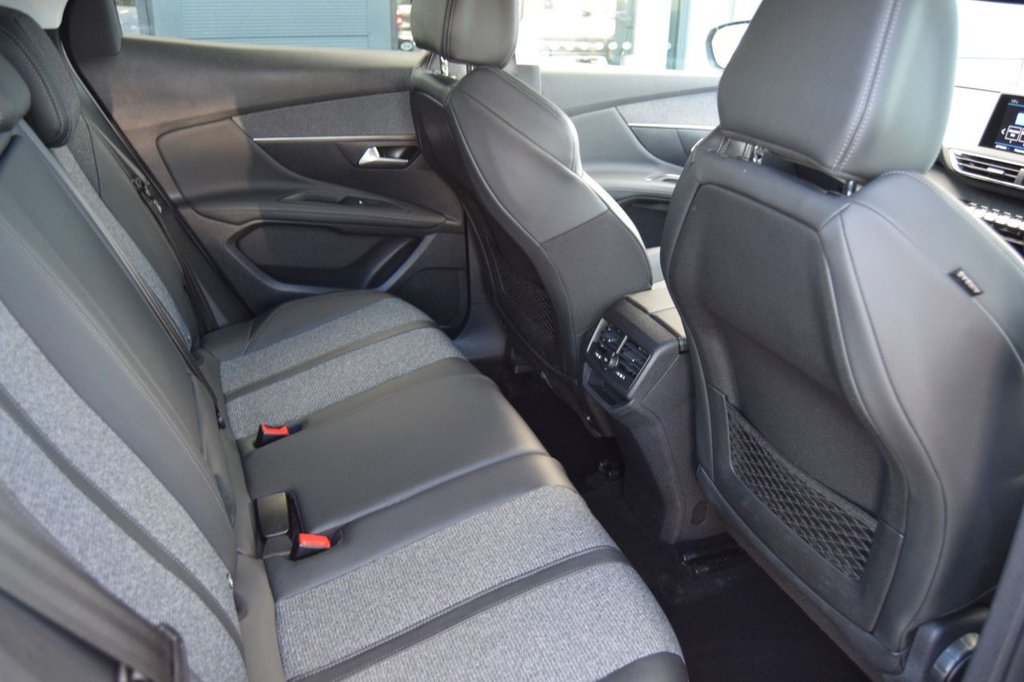 Used Peugeot 3008 2019 for sale - 76080825: Photo 16