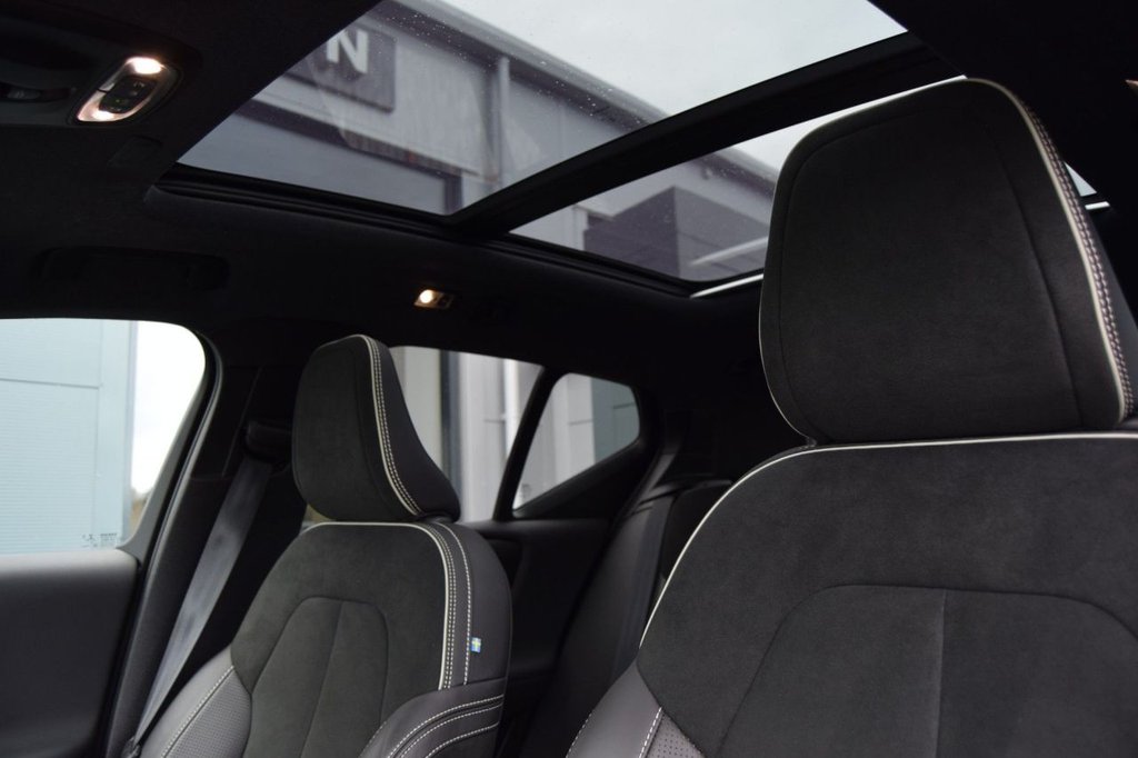 Used Volvo XC40 2019 for sale - 76313242: Photo 25