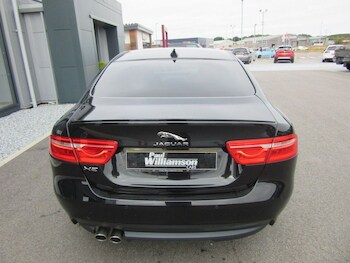 Used Jaguar XE 2019 for sale - 75502549: Photo