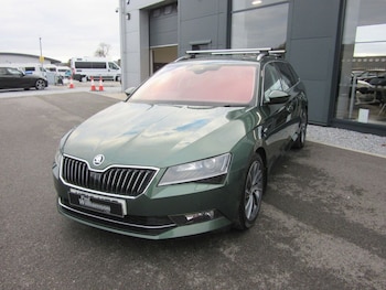 Used Skoda Superb 2018 for sale - 76582797: Photo