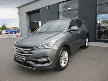 Used Hyundai Santa Fe 2017 for sale - 78256318: Photo