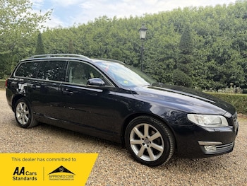Used Volvo V70 2015 for sale - 75728469: Photo