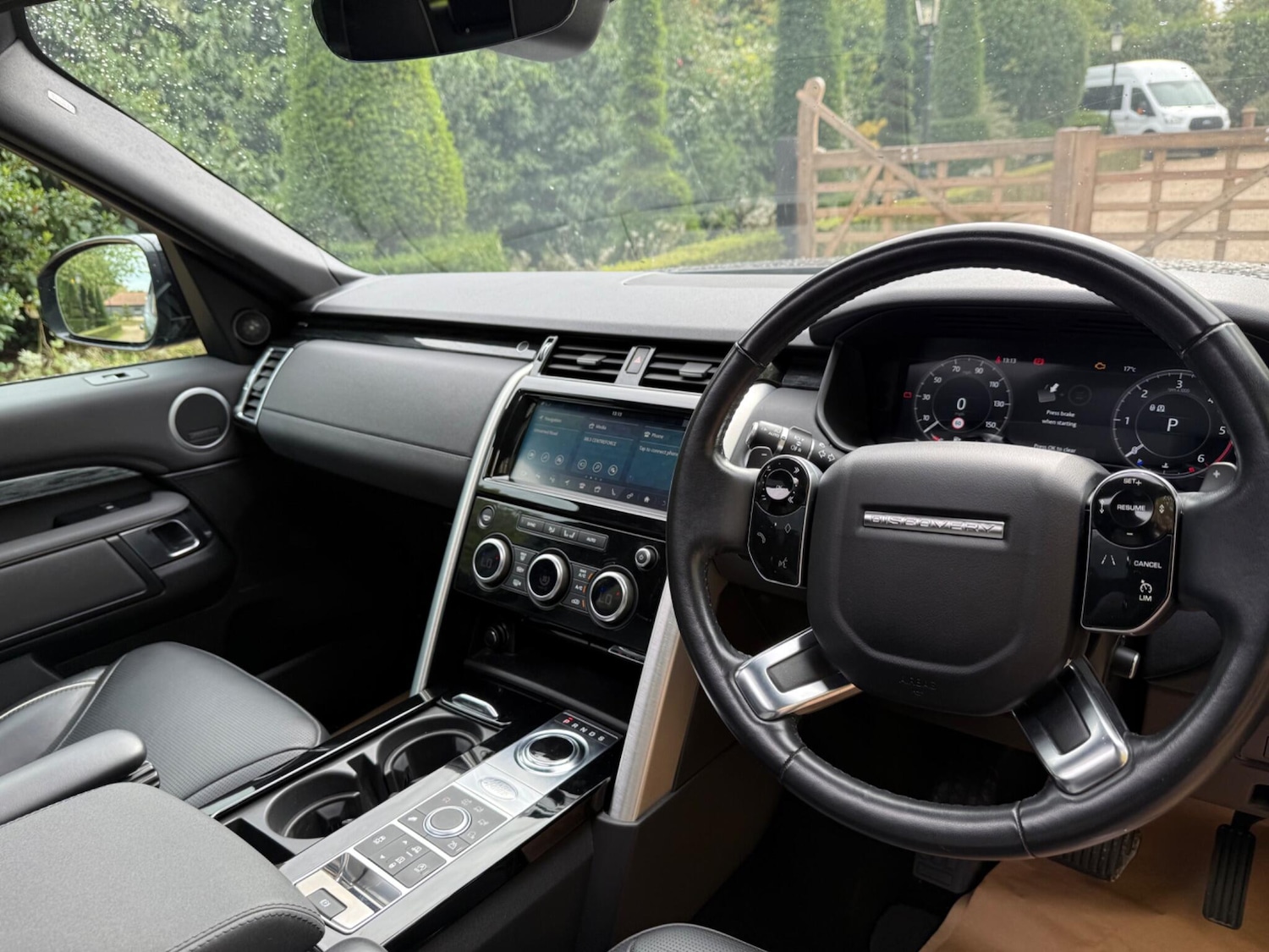 Used Land Rover Discovery 2019 for sale - 76138234: Photo 21