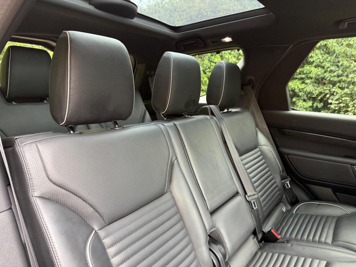 Used Land Rover Discovery 2019 for sale - 76138234: Photo 34
