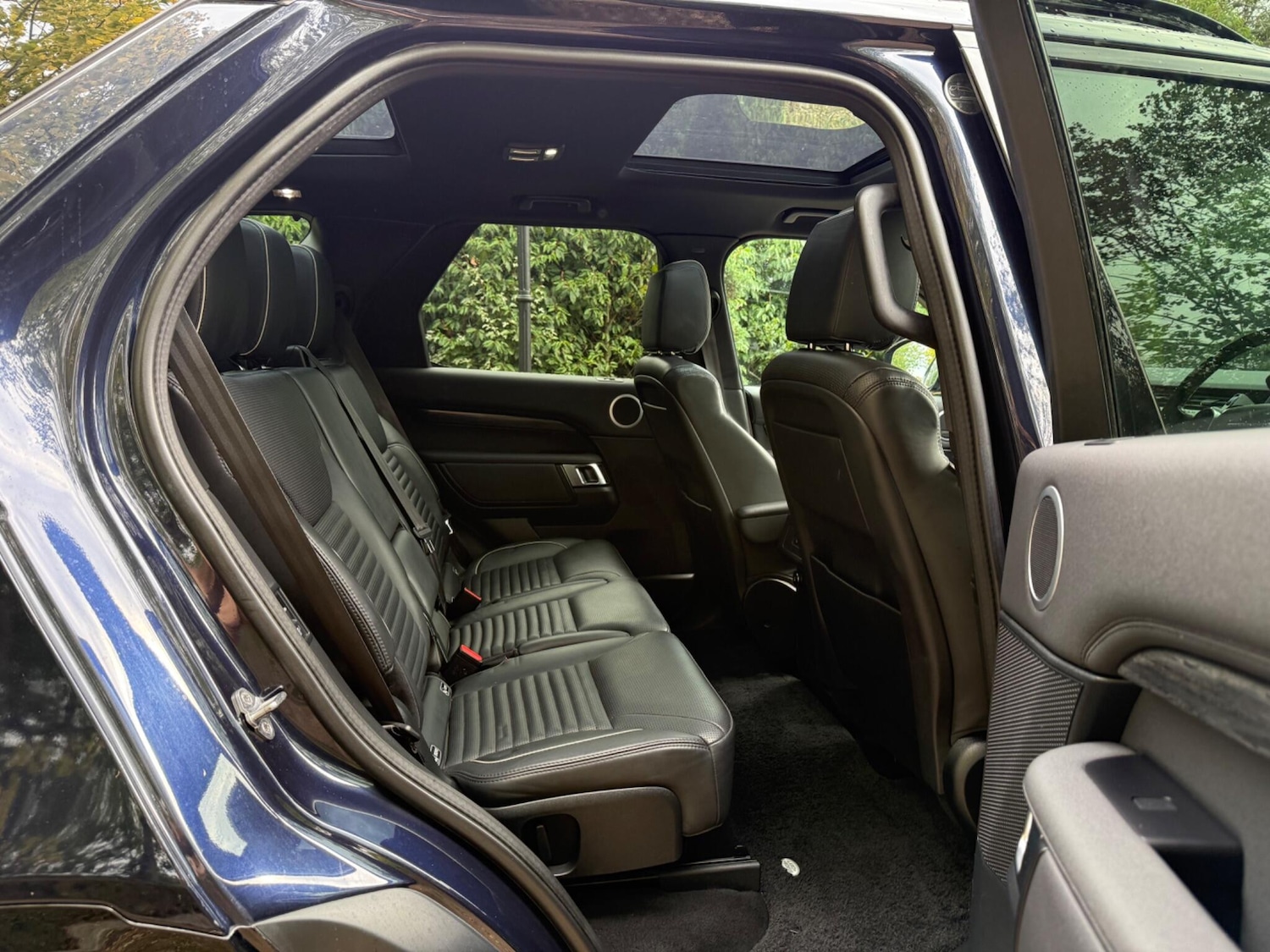 Used Land Rover Discovery 2019 for sale - 76138234: Photo 35