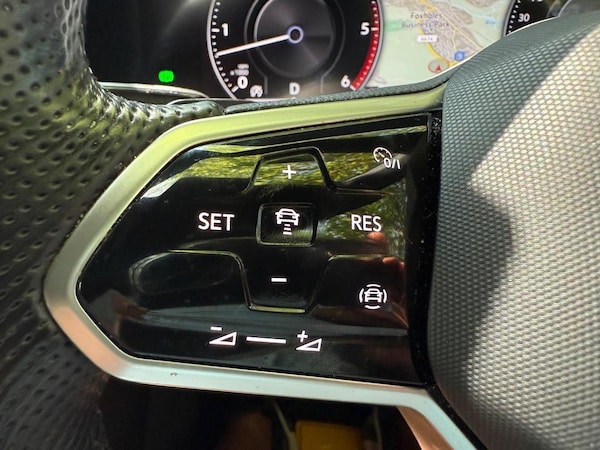 Used Volkswagen Touareg 2021 for sale - 76136202: Photo 30