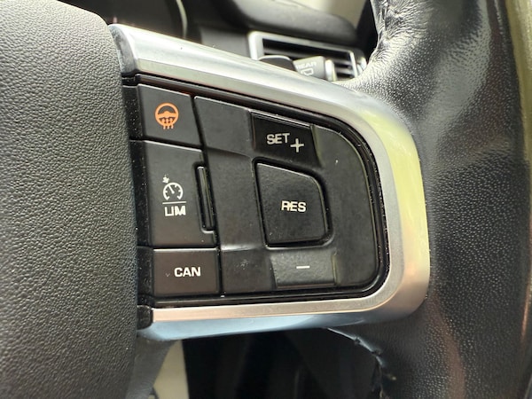 Used Land Rover Discovery Sport 2018 for sale - 76099038: Photo 21