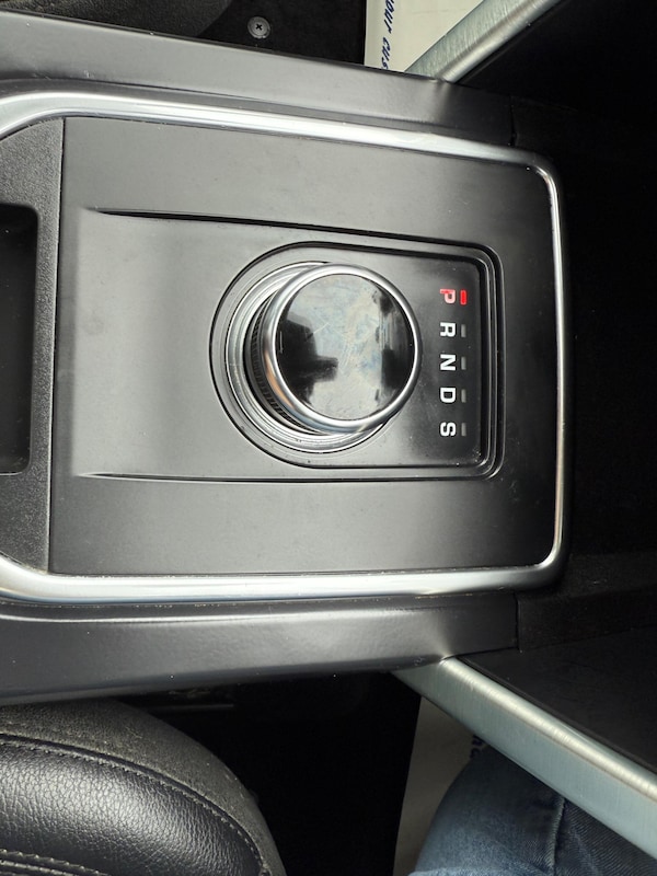 Used Land Rover Discovery Sport 2018 for sale - 76099038: Photo 23