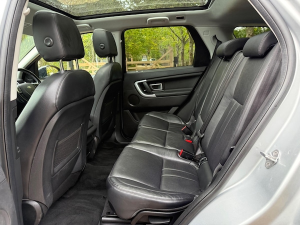 Used Land Rover Discovery Sport 2018 for sale - 76099038: Photo 26