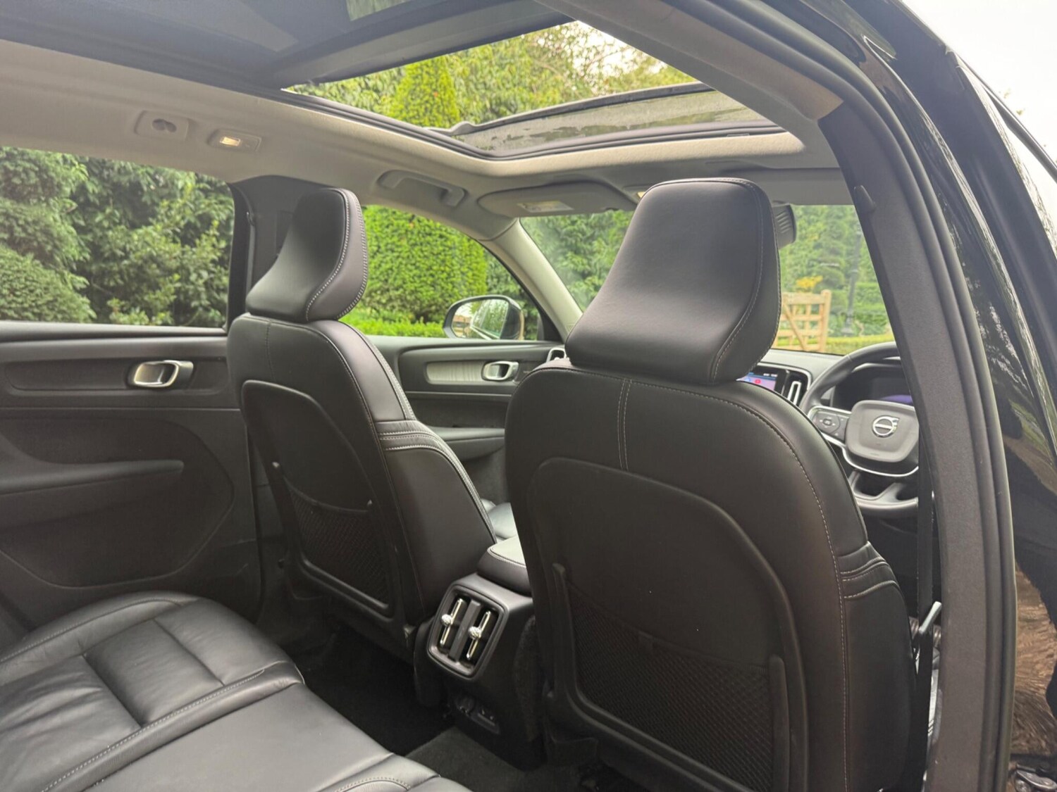 Used Volvo XC40 2022 for sale - 76002159: Photo 27