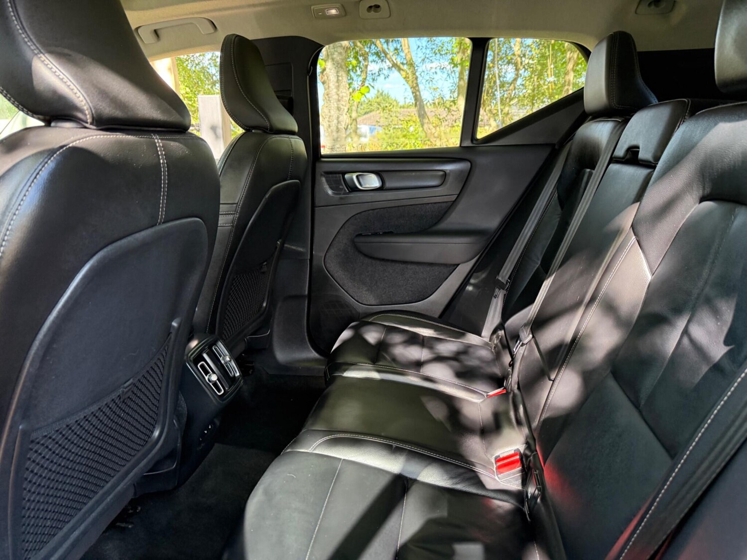 Used Volvo XC40 2022 for sale - 76002159: Photo 42