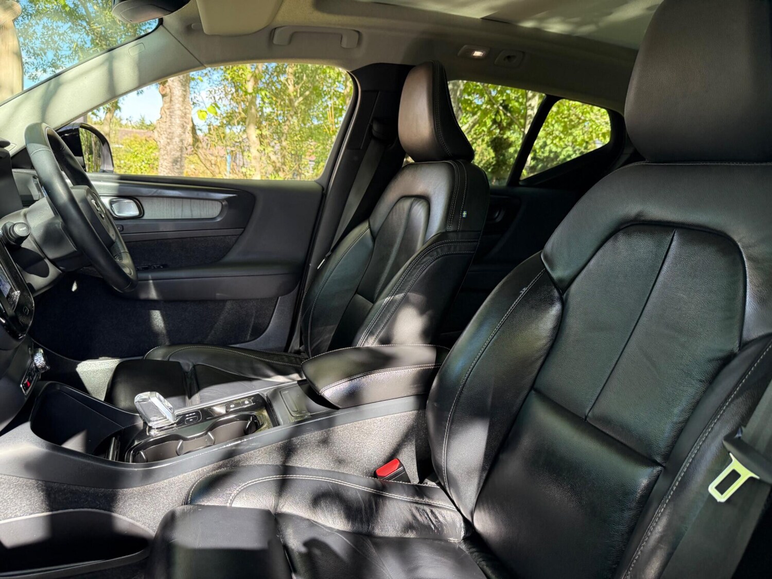 Used Volvo XC40 2022 for sale - 76002159: Photo 43