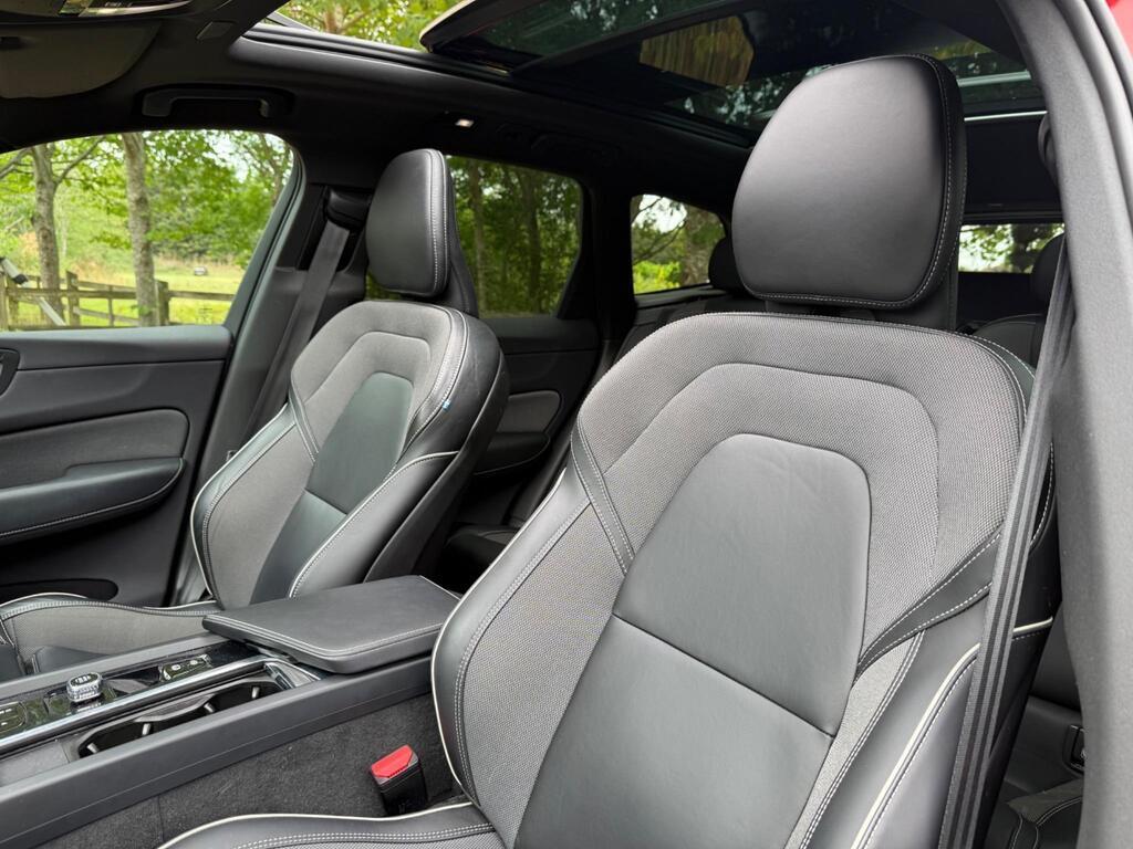 Used Volvo XC60 2021 for sale - 76138124: Photo 13