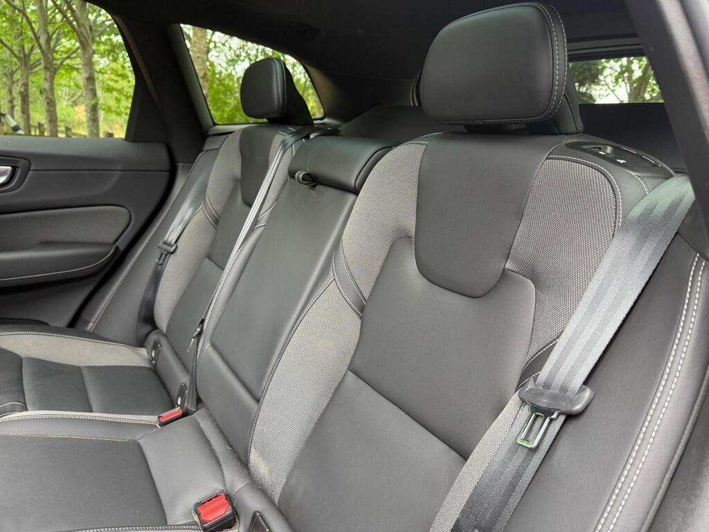 Used Volvo XC60 2021 for sale - 76138124: Photo 26