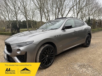 Used Maserati Levante 2020 for sale - 75729422: Photo