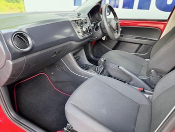 Used Volkswagen up! 2018 for sale - 79484741: Photo