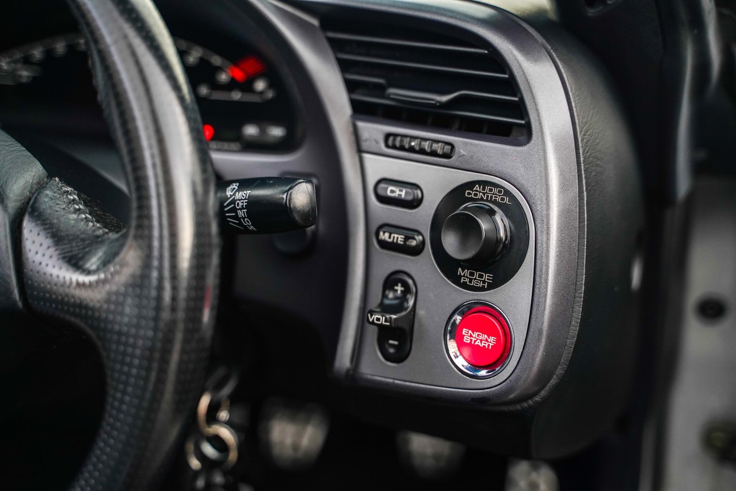 Used Honda S2000 2002 for sale - 77314785: Photo 32