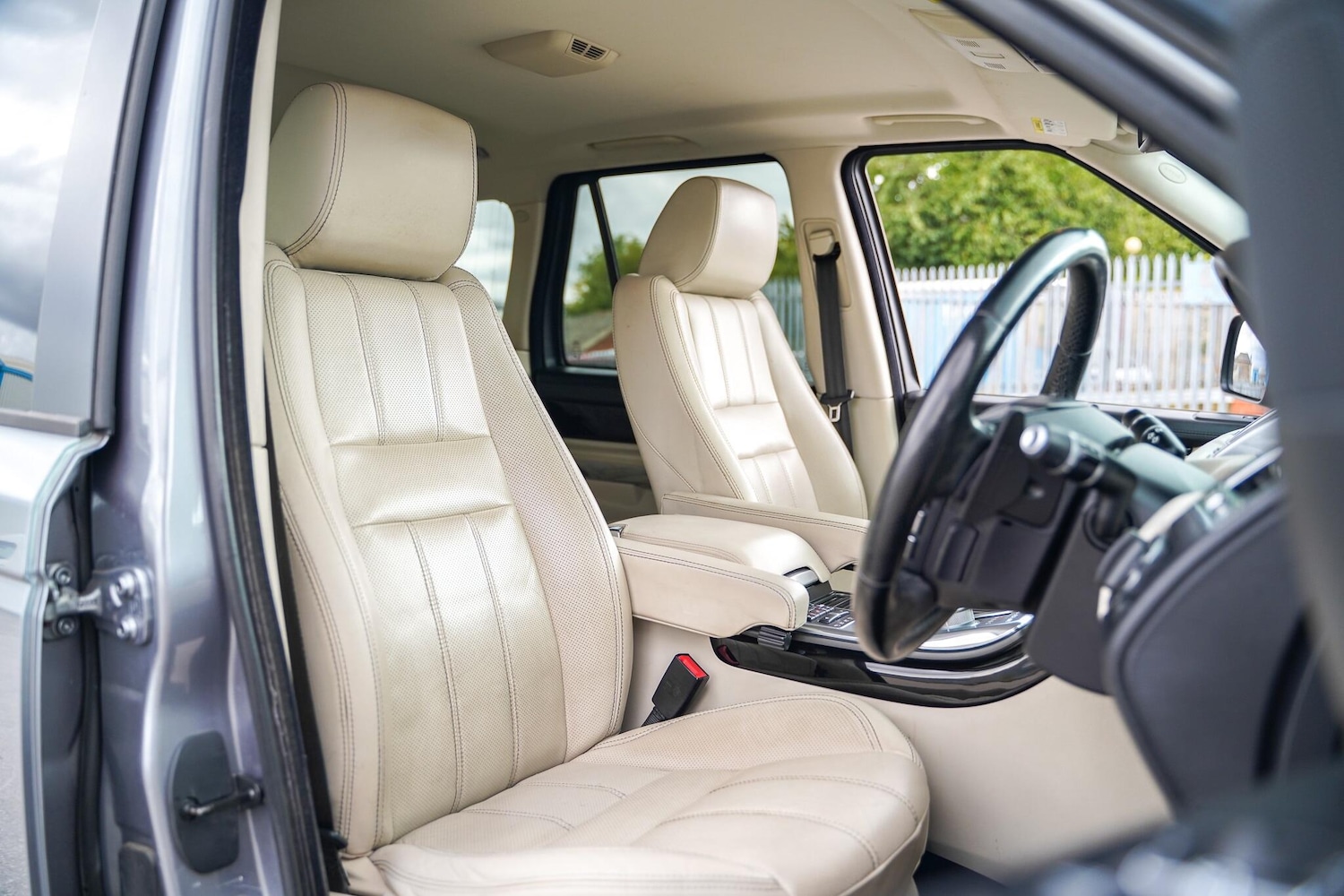 Used Land Rover Range Rover Sport 2012 for sale - 76188724: Photo 10