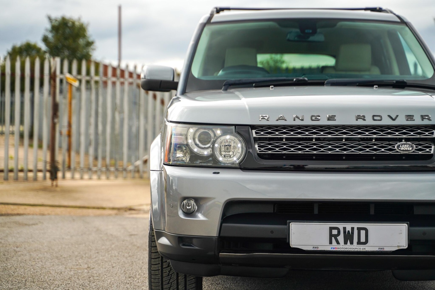Used Land Rover Range Rover Sport 2012 for sale - 76188724: Photo 4