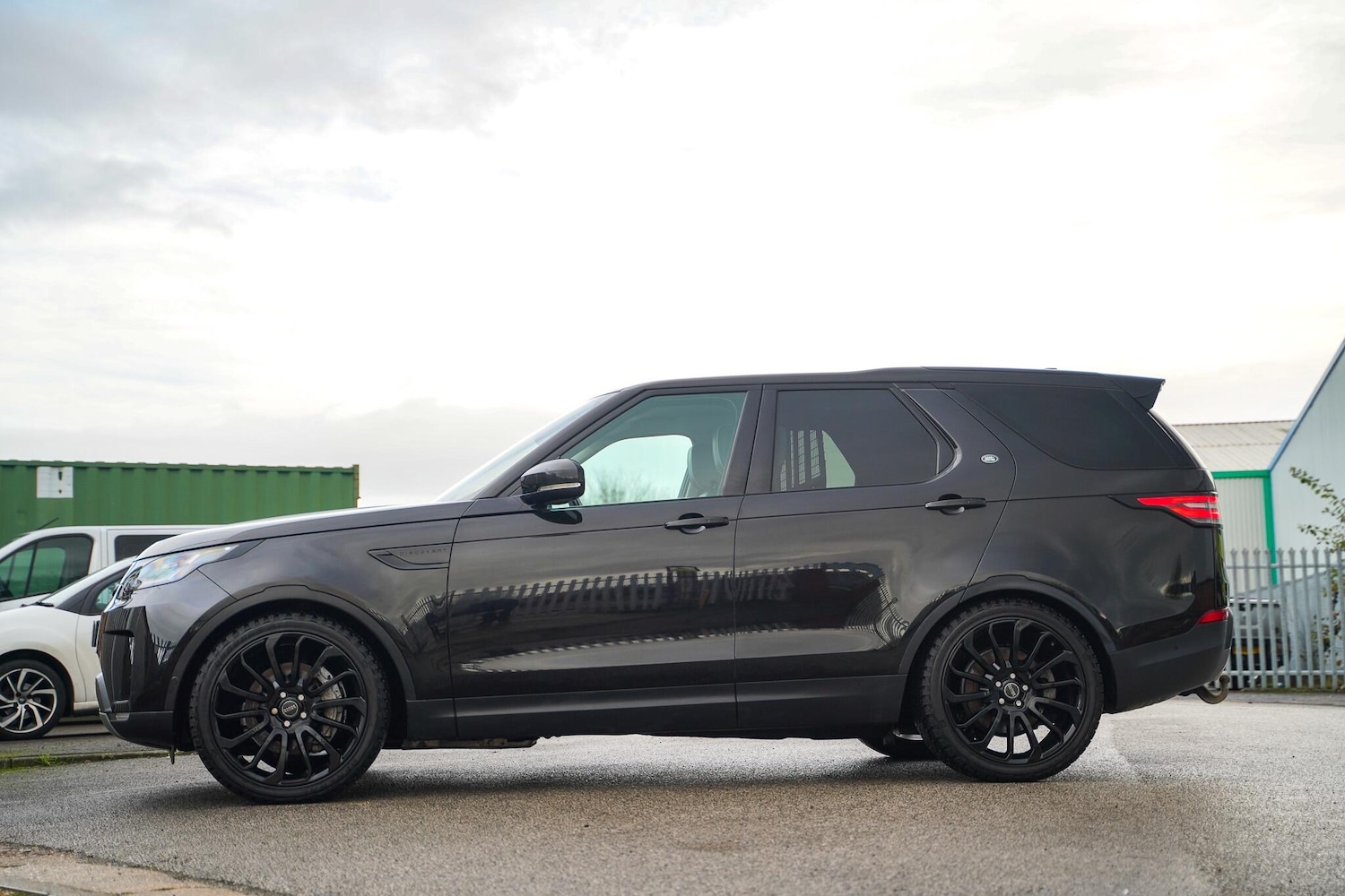 Used Land Rover Discovery 2019 for sale - 77175230: Photo 18