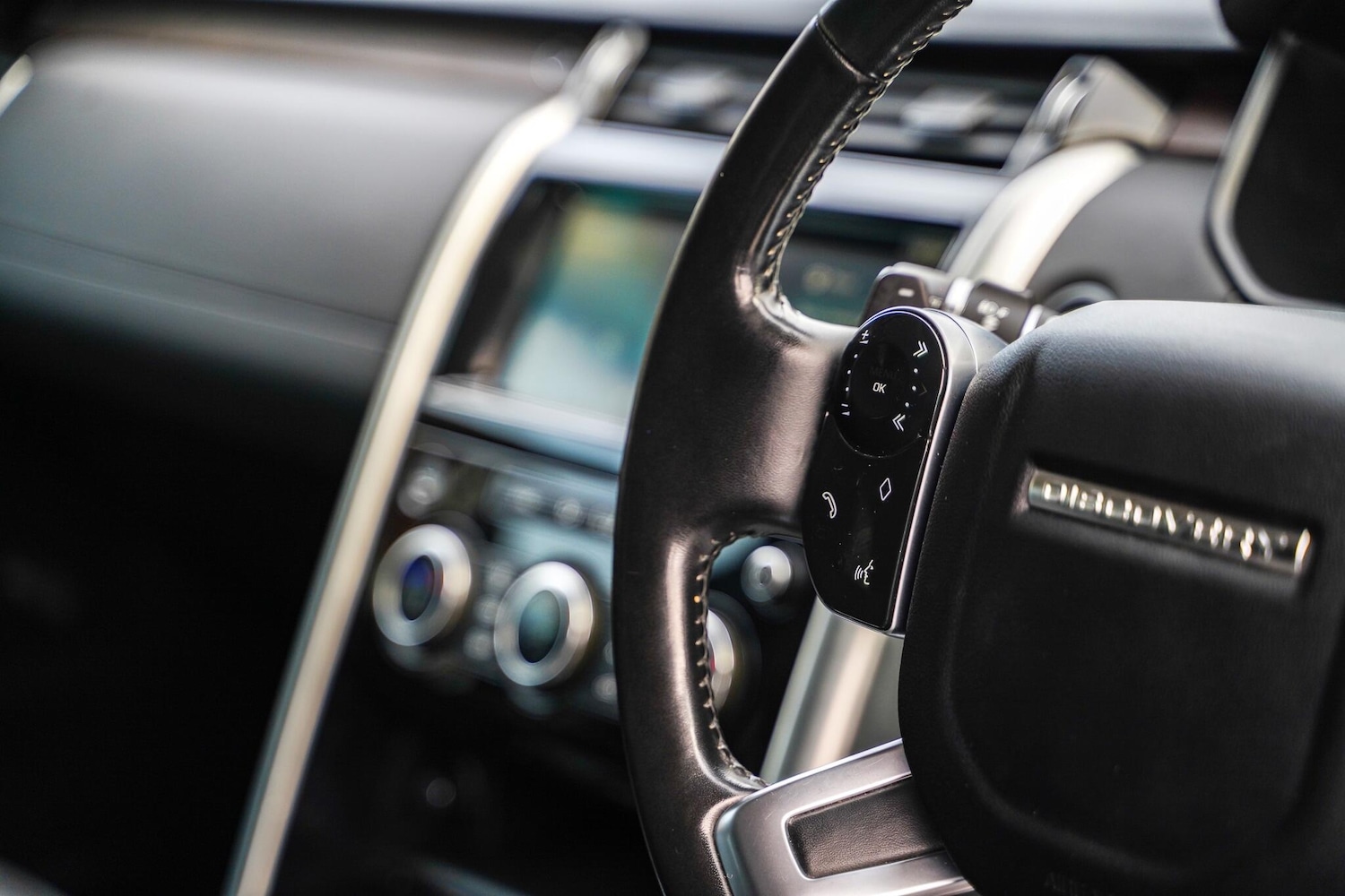 Used Land Rover Discovery 2019 for sale - 77175230: Photo 42