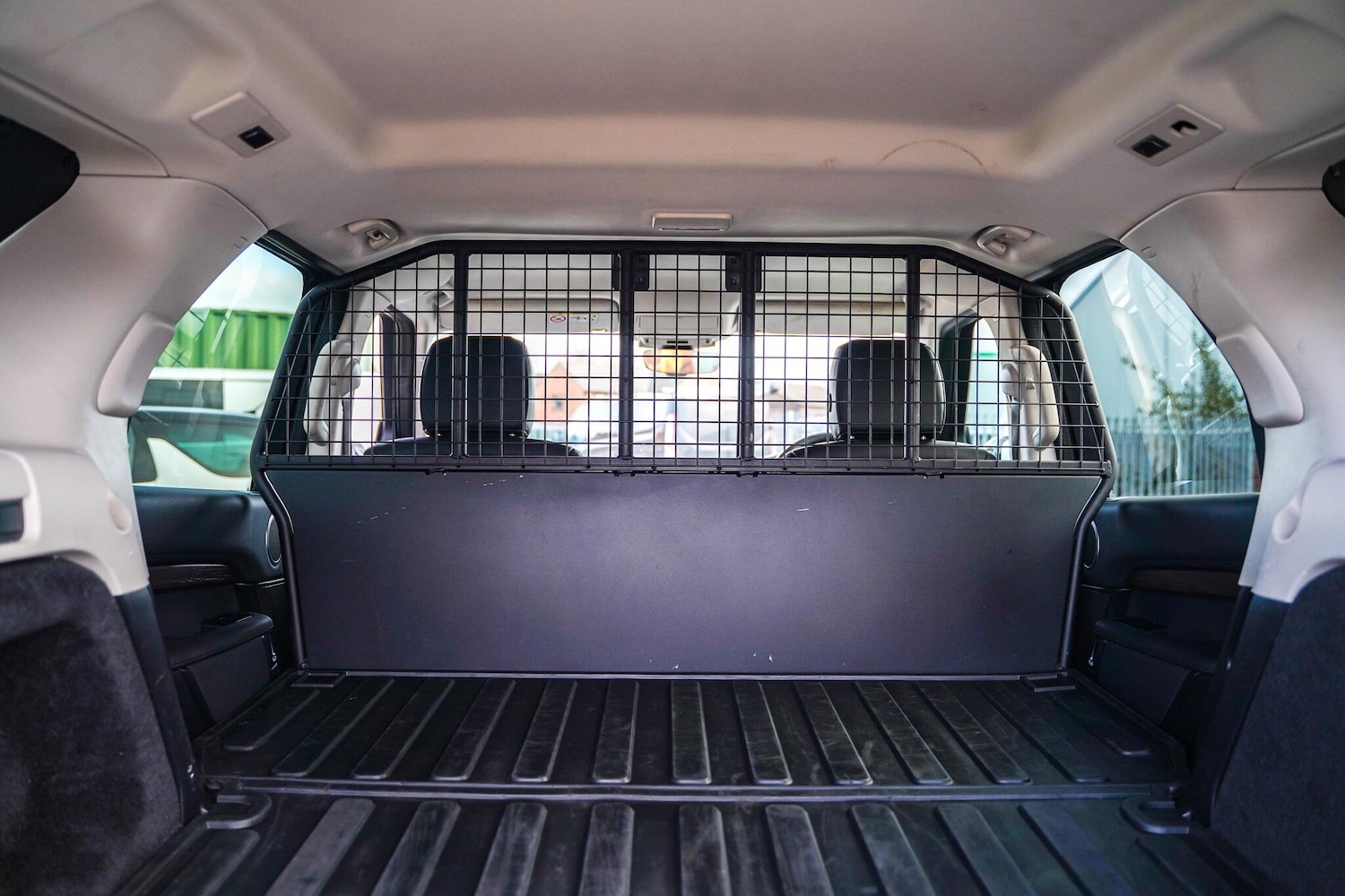 Used Land Rover Discovery 2019 for sale - 77175230: Photo 48