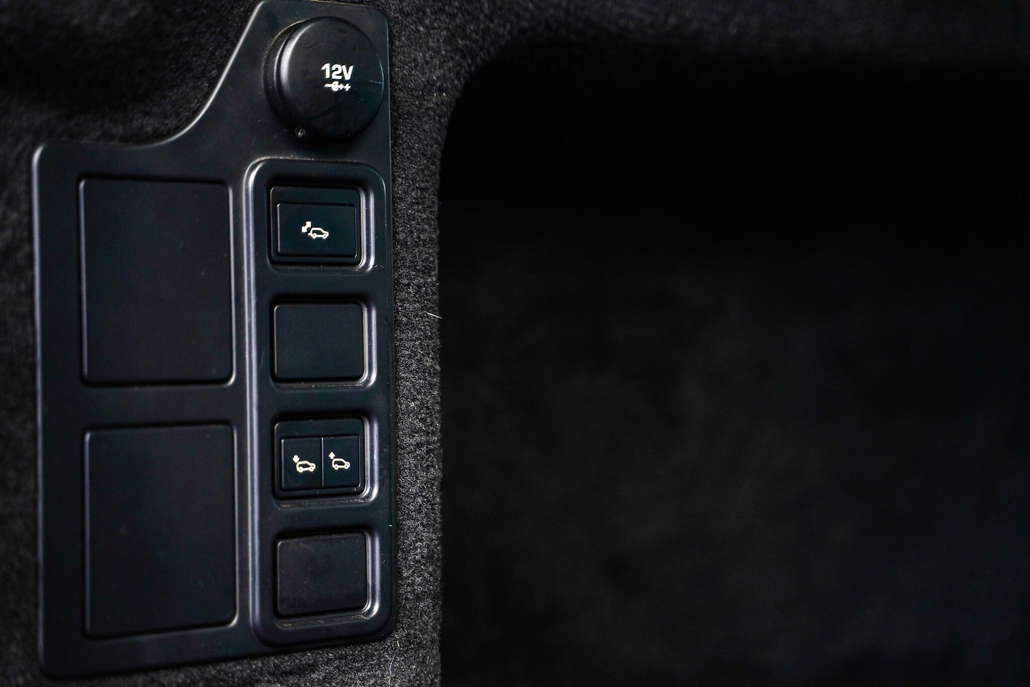 Used Land Rover Discovery 2019 for sale - 77175230: Photo 51