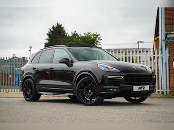 Used Porsche Cayenne 2017 for sale - 79255812: Photo