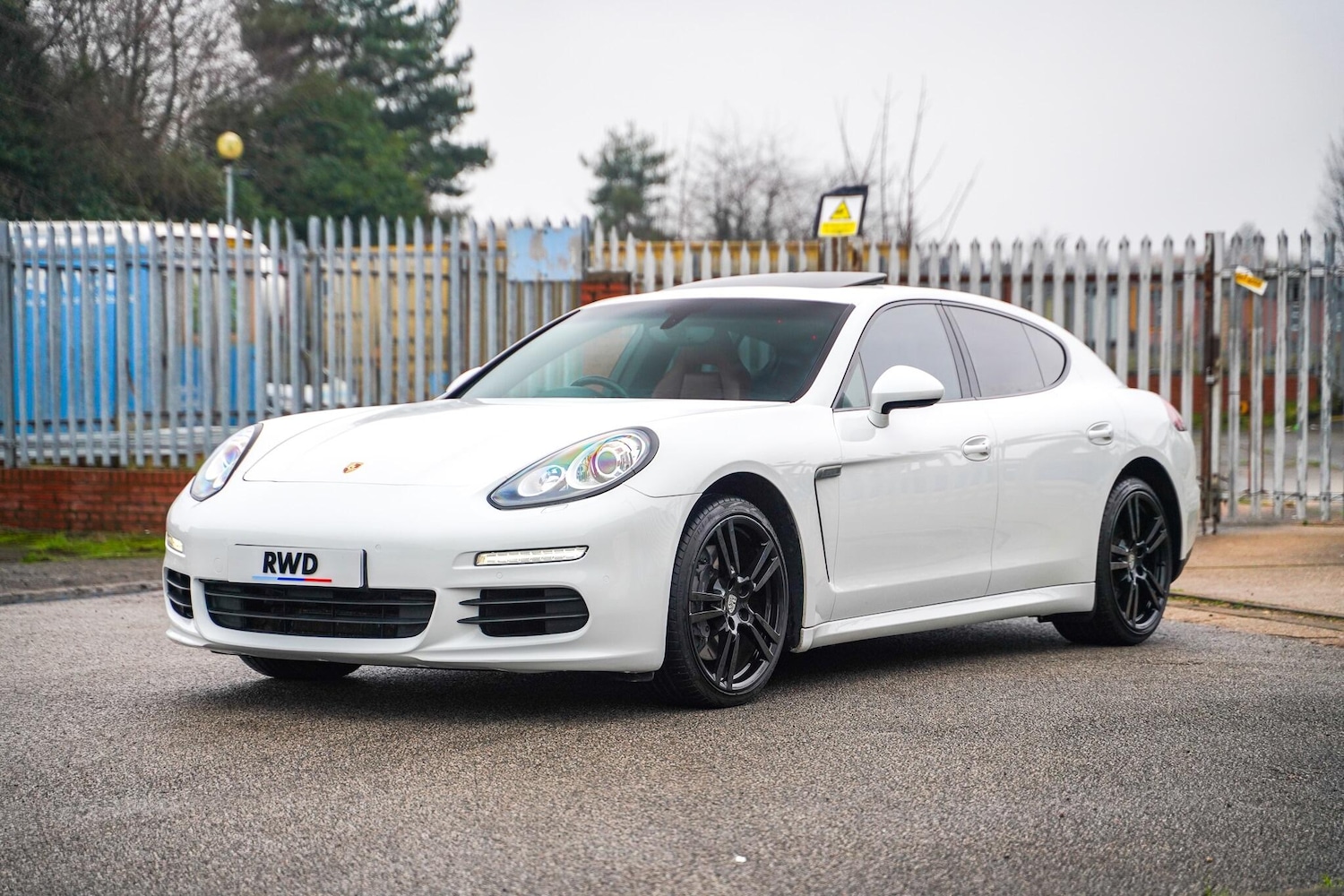 Used Porsche Panamera 2014 for sale - 77029103: Photo 4