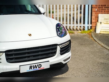 Used Porsche Cayenne 2015 for sale - 79508913: Photo