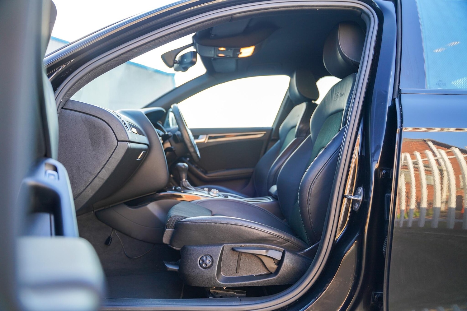 Used Audi A4 2014 for sale - 76801385: Photo 26