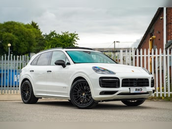 Used Porsche Cayenne 2023 for sale - 78933465: Photo