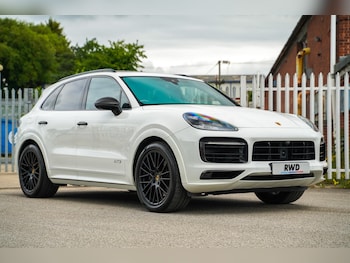 Used Porsche Cayenne 2023 for sale - 78933465: Photo