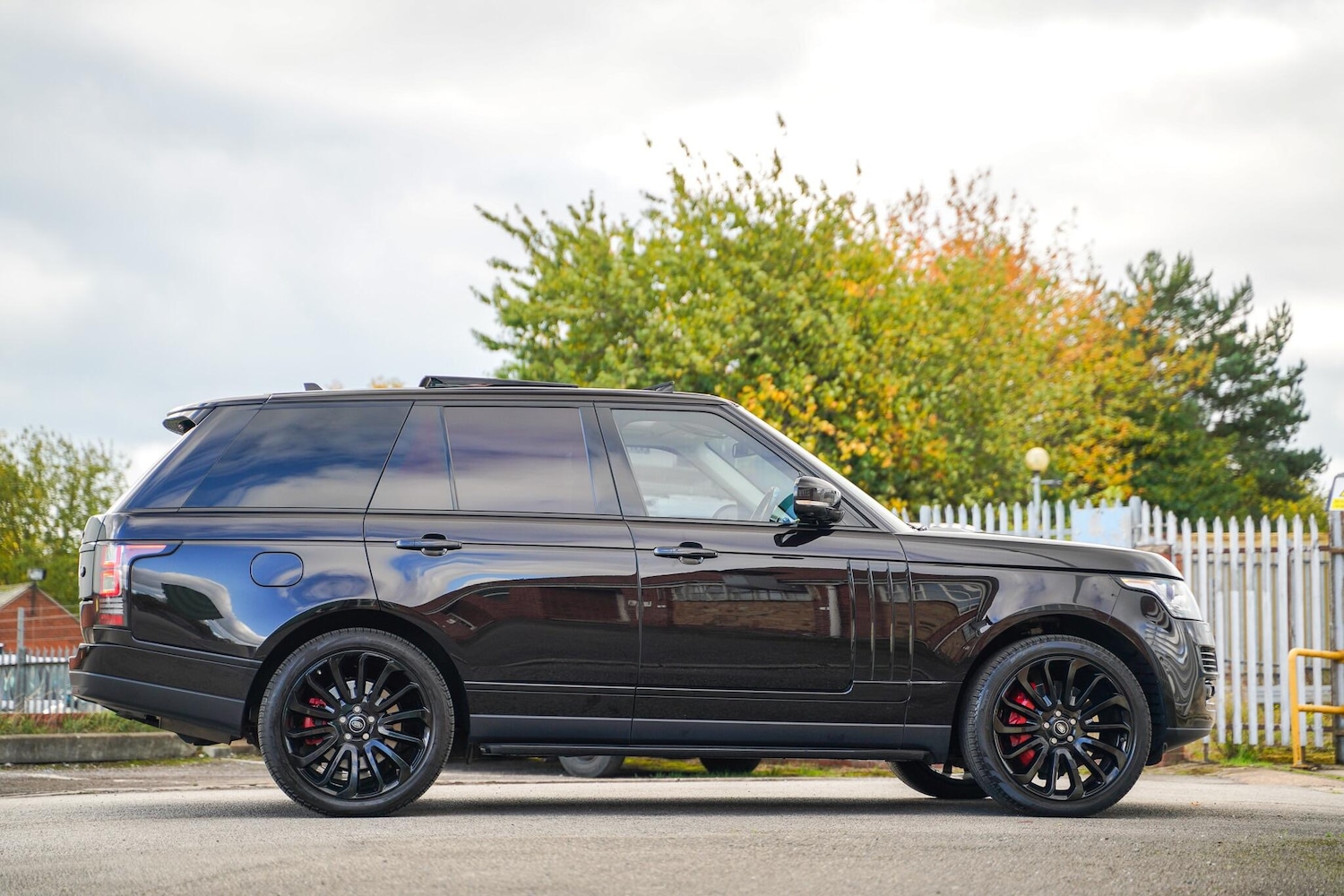Used Land Rover Range Rover 2015 for sale - 76377514: Photo 11
