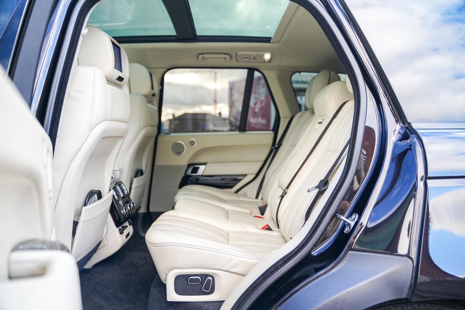 Used Land Rover Range Rover 2015 for sale - 76377514: Photo 13