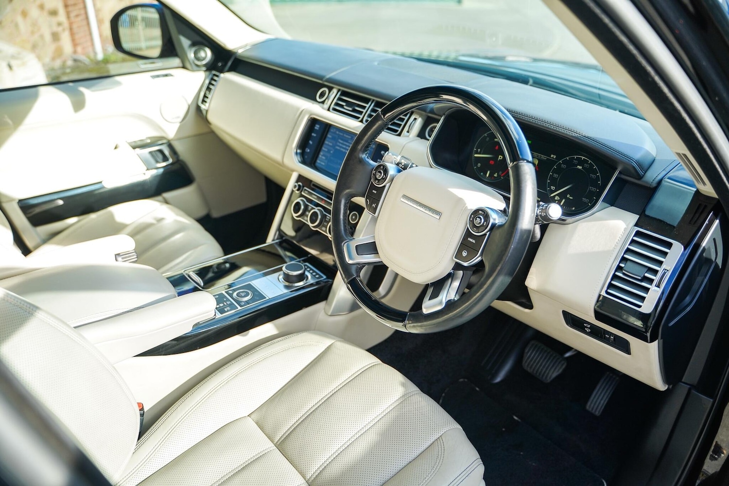 Used Land Rover Range Rover 2015 for sale - 76377514: Photo 29