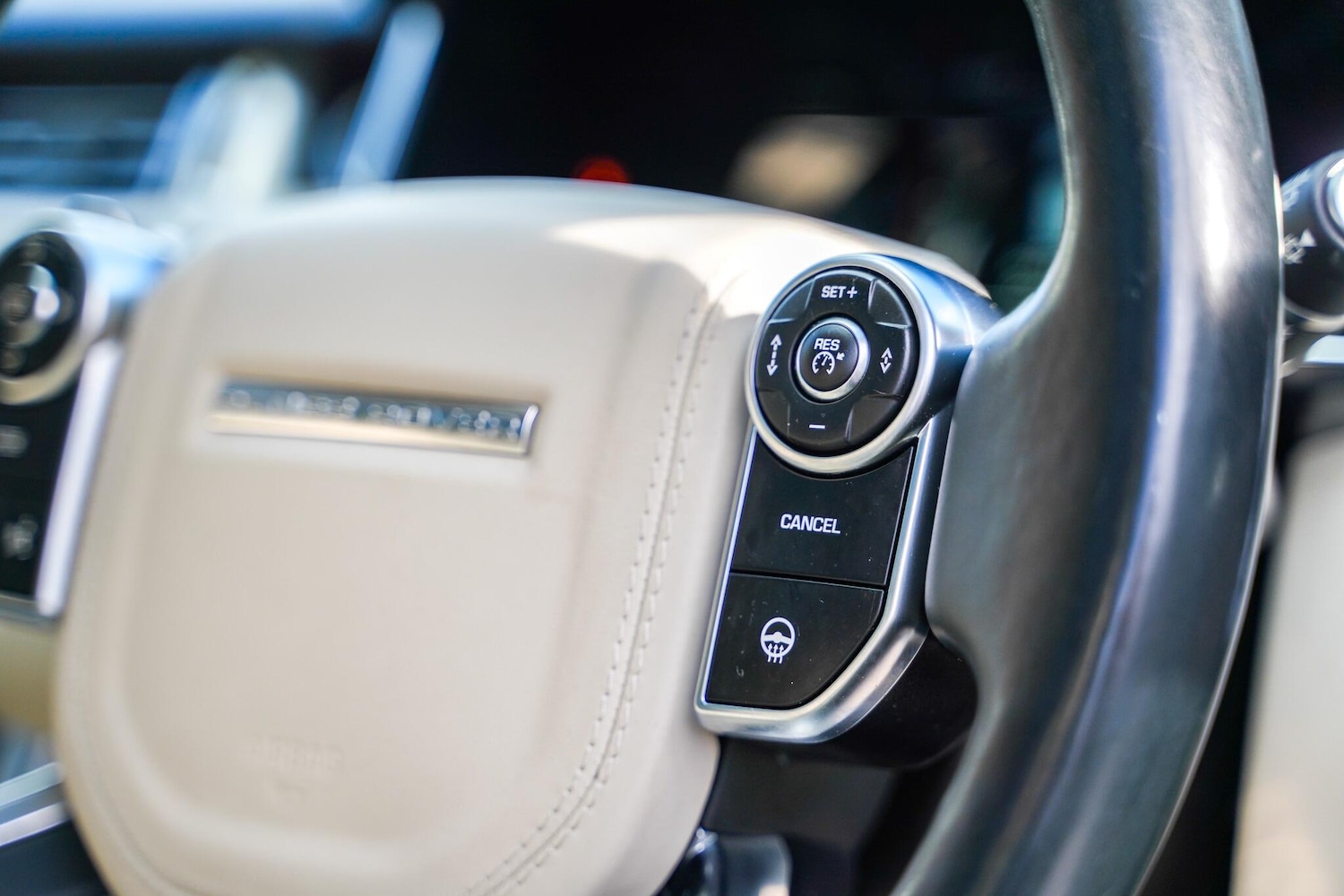 Used Land Rover Range Rover 2015 for sale - 76377514: Photo 51