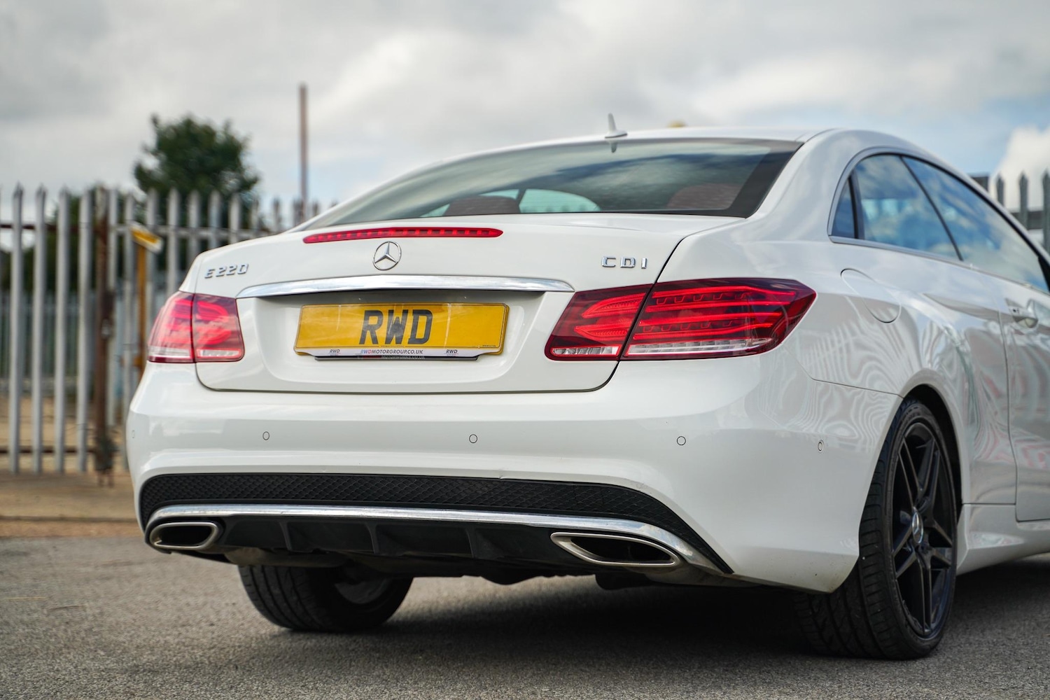 Used Mercedes-Benz E Class 2014 for sale - 76188966: Photo 17