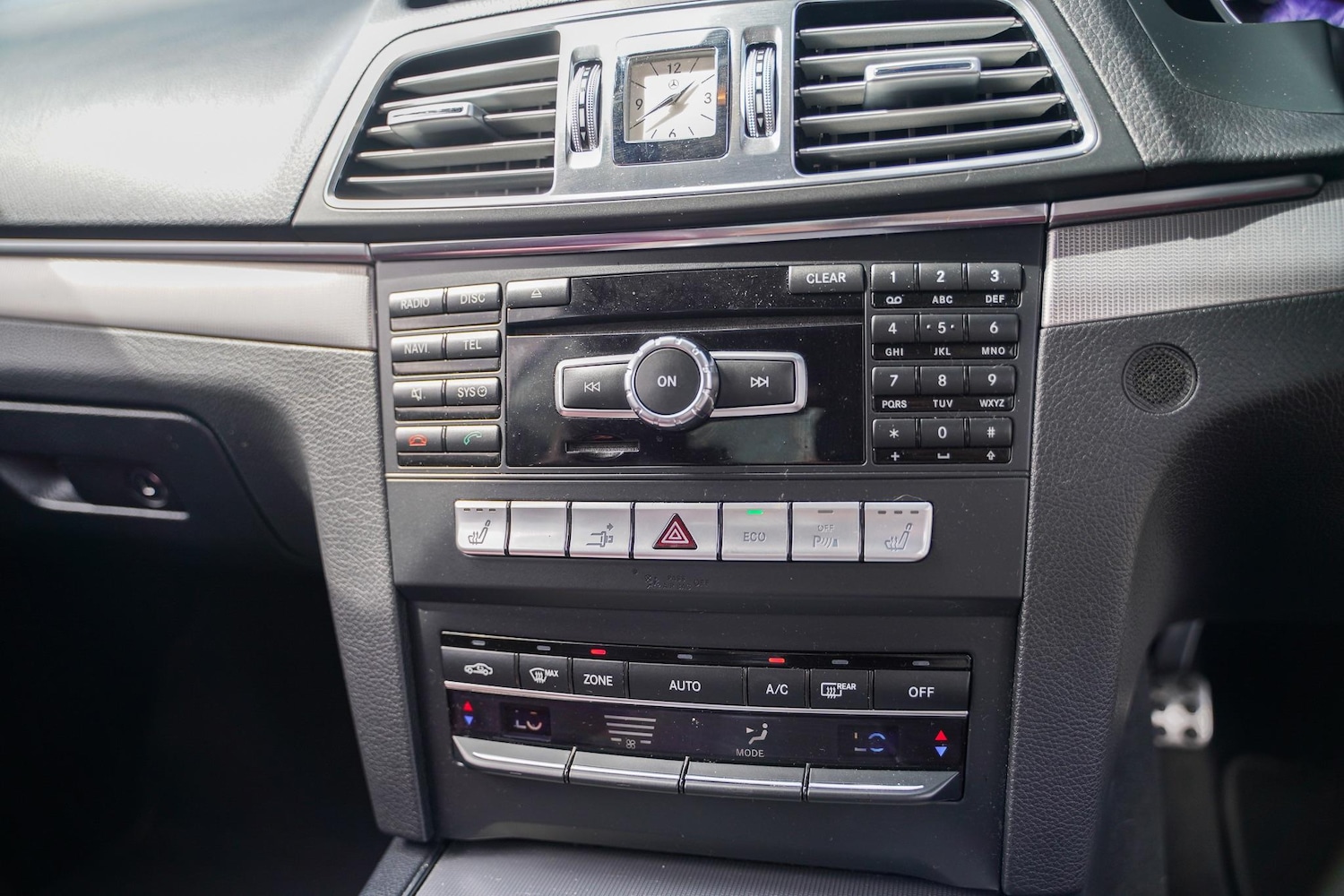 Used Mercedes-Benz E Class 2014 for sale - 76188966: Photo 31