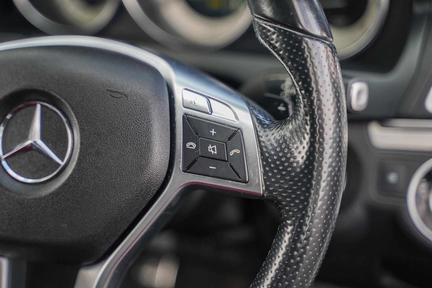 Used Mercedes-Benz E Class 2014 for sale - 76188966: Photo 35