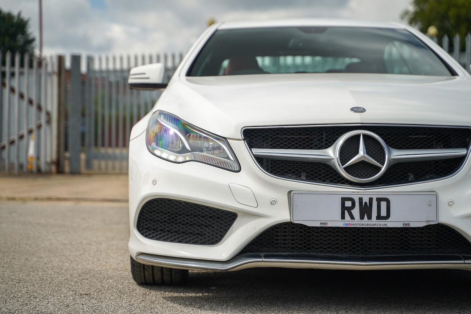 Used Mercedes-Benz E Class 2014 for sale - 76188966: Photo 8