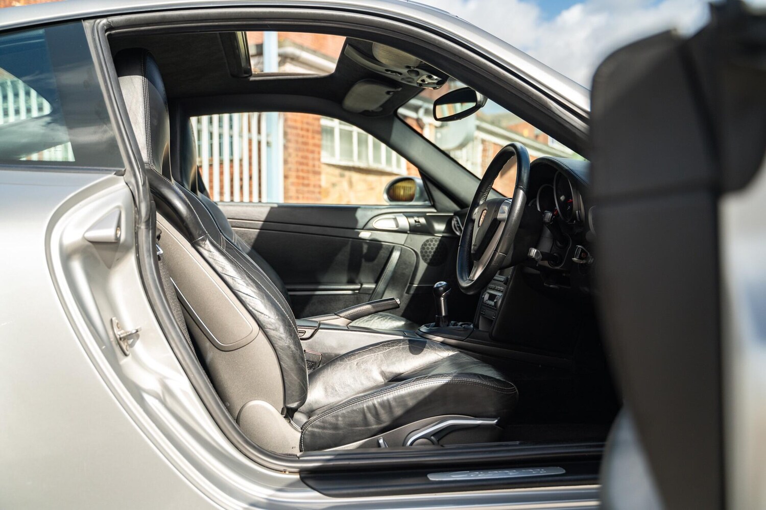 Used Porsche 911 2005 for sale - 77838517: Photo 11