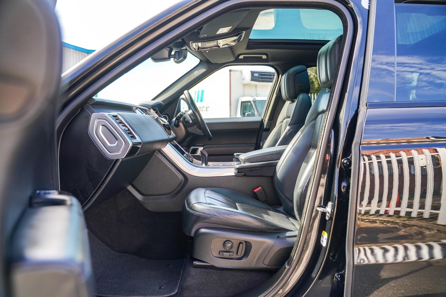 Used Land Rover Range Rover Sport 2021 for sale - 78148142: Photo 35