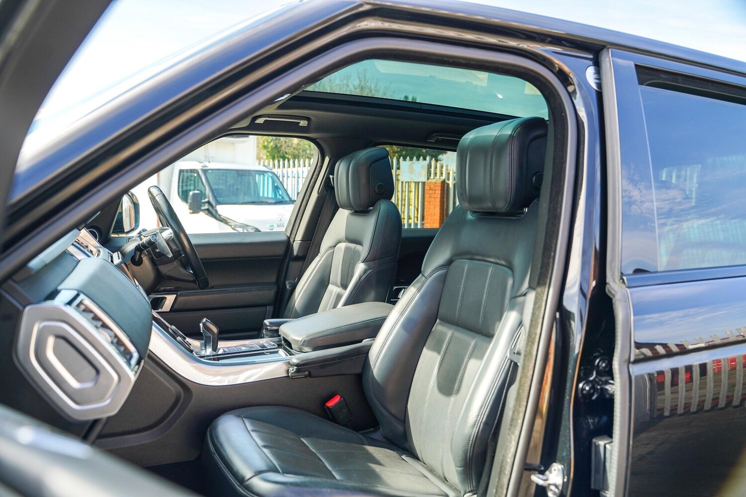 Used Land Rover Range Rover Sport 2021 for sale - 78148142: Photo 37