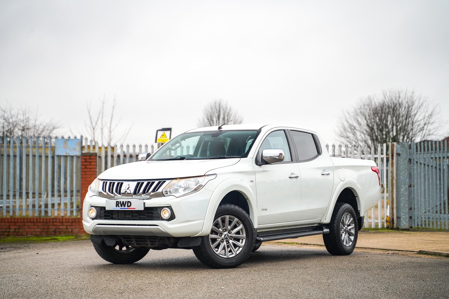 Used Mitsubishi L200 2015 for sale - 77278724: Photo 1