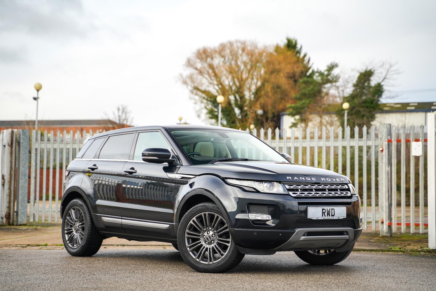 Used Land Rover Range Rover Evoque 2011 for sale - 76990900: Photo 18