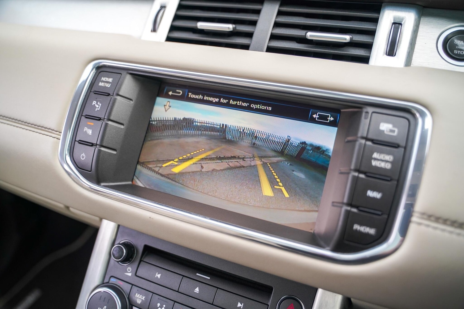 Used Land Rover Range Rover Evoque 2011 for sale - 76990900: Photo 29