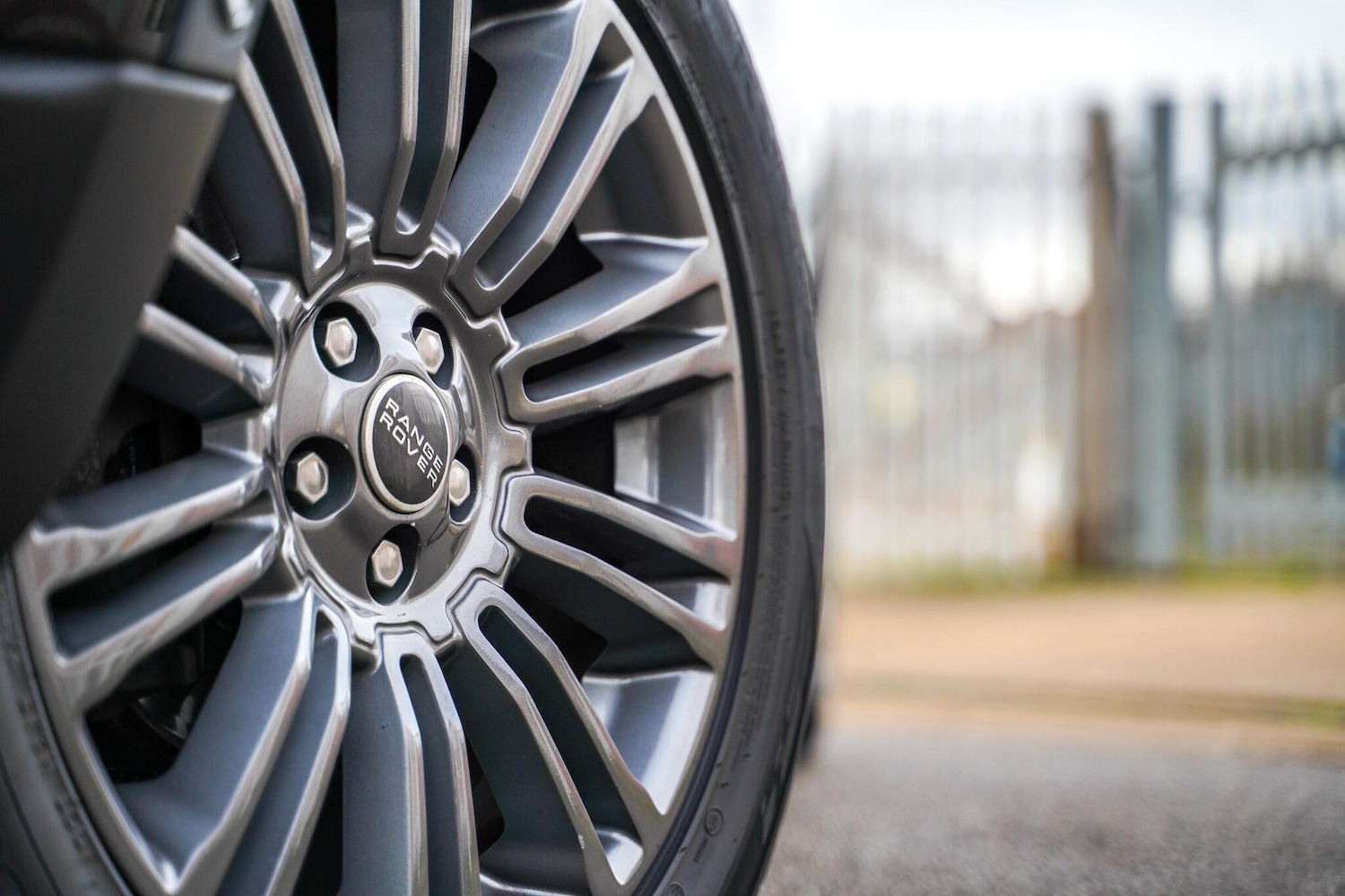 Used Land Rover Range Rover Evoque 2011 for sale - 76990900: Photo 4